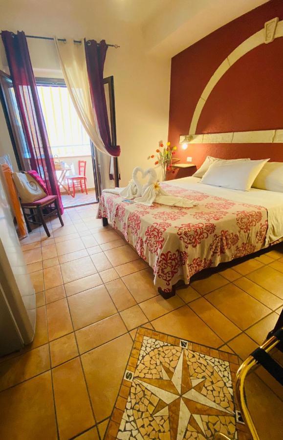 Rosa Dei Venti Accomodation Tropea Bagian luar foto